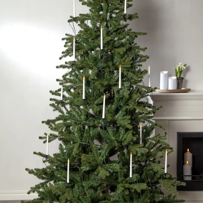 Julgran Hedvik 210cm Höjd: 2100 mm