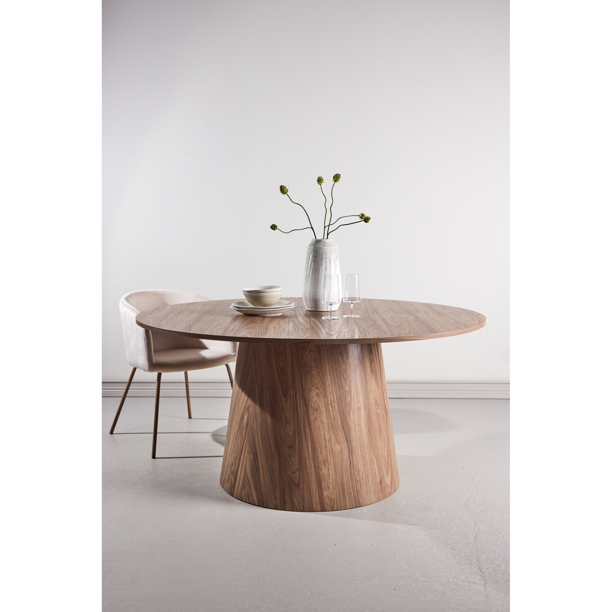 Matbord Venture Home Lanzo Ø150 cm