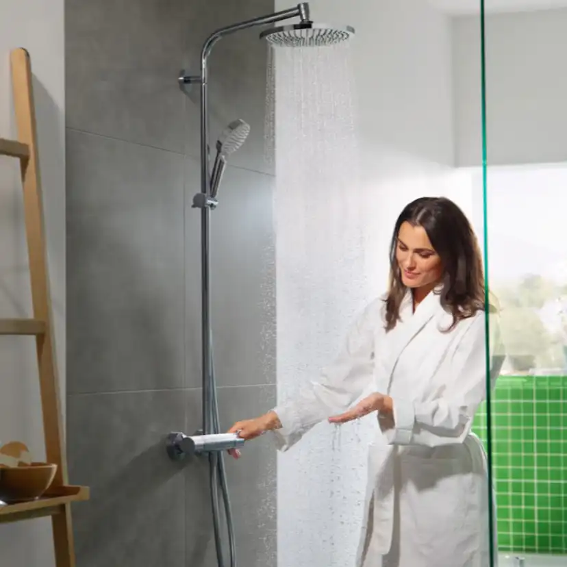 Takduschset Hansgrohe Crometta S 240 1jet Showerpipe 160 cc 160 cc utan EcoSmart