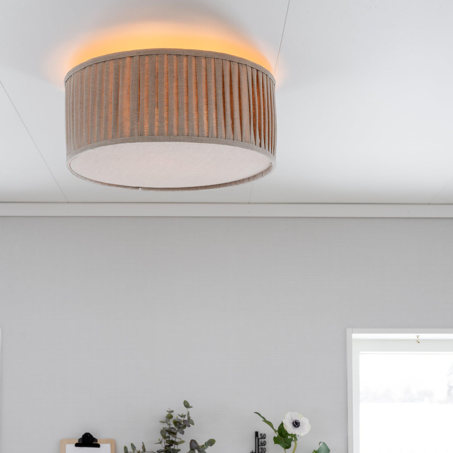 Taklampa PR Home Plissé Veck