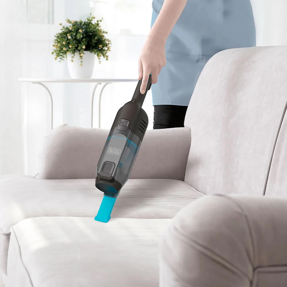Skaftdammsugare BLACK+DECKER Ultralätt med Sladd 600W 15Kpa