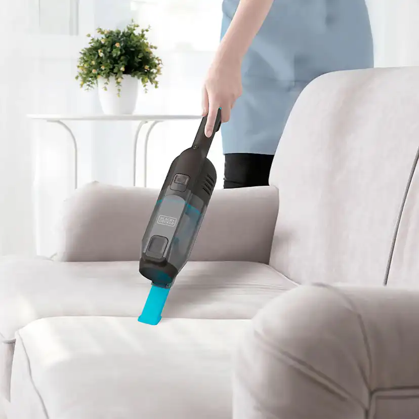 Skaftdammsugare BLACK+DECKER Ultralätt med Sladd 600W 15Kpa