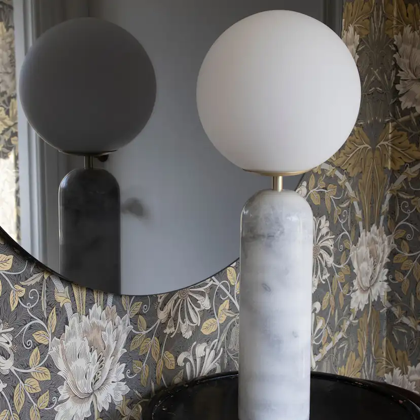 Bordslampa Globen Lighting Torrano