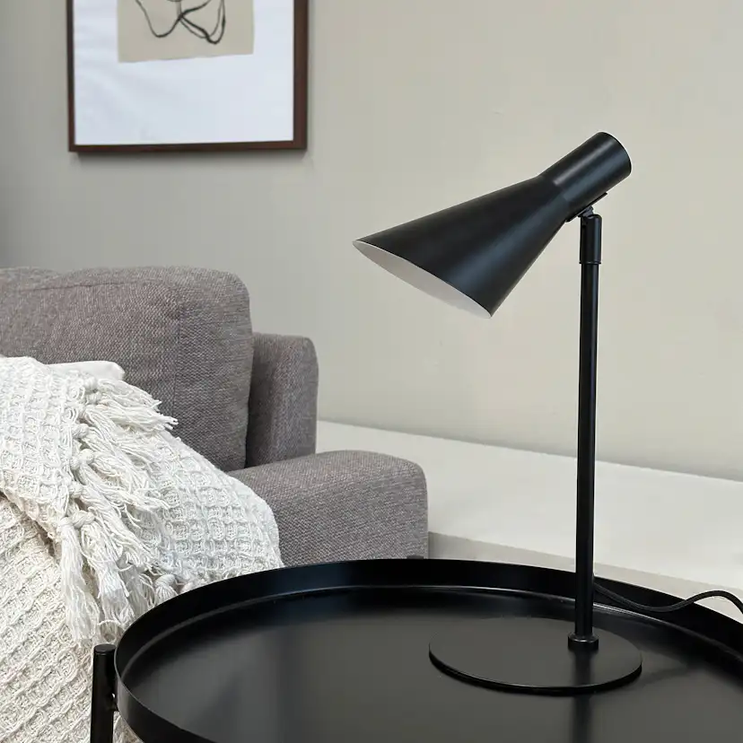 Bordslampa Dyberg Larsen DL12 Mini