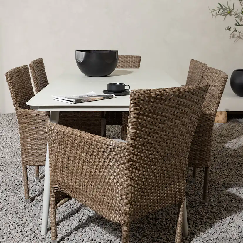 Matgrupp Venture Home Lina Bord med 6 Malina Stolar