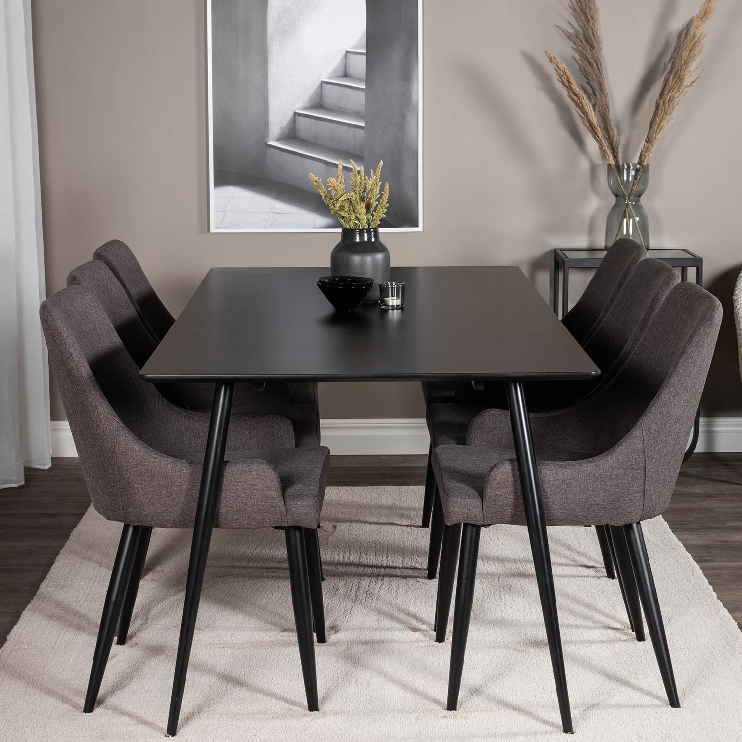 Matgrupp Venture Home Silvia med 6 Plake Stolar