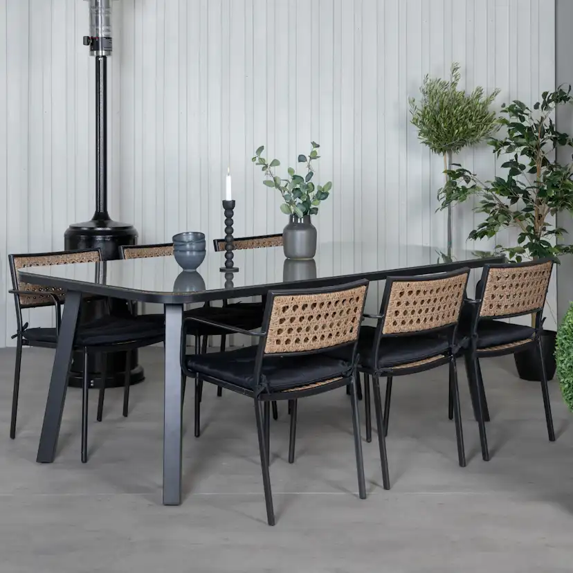 Matgrupp Venture Home Olle med 6 Olle Matstolar