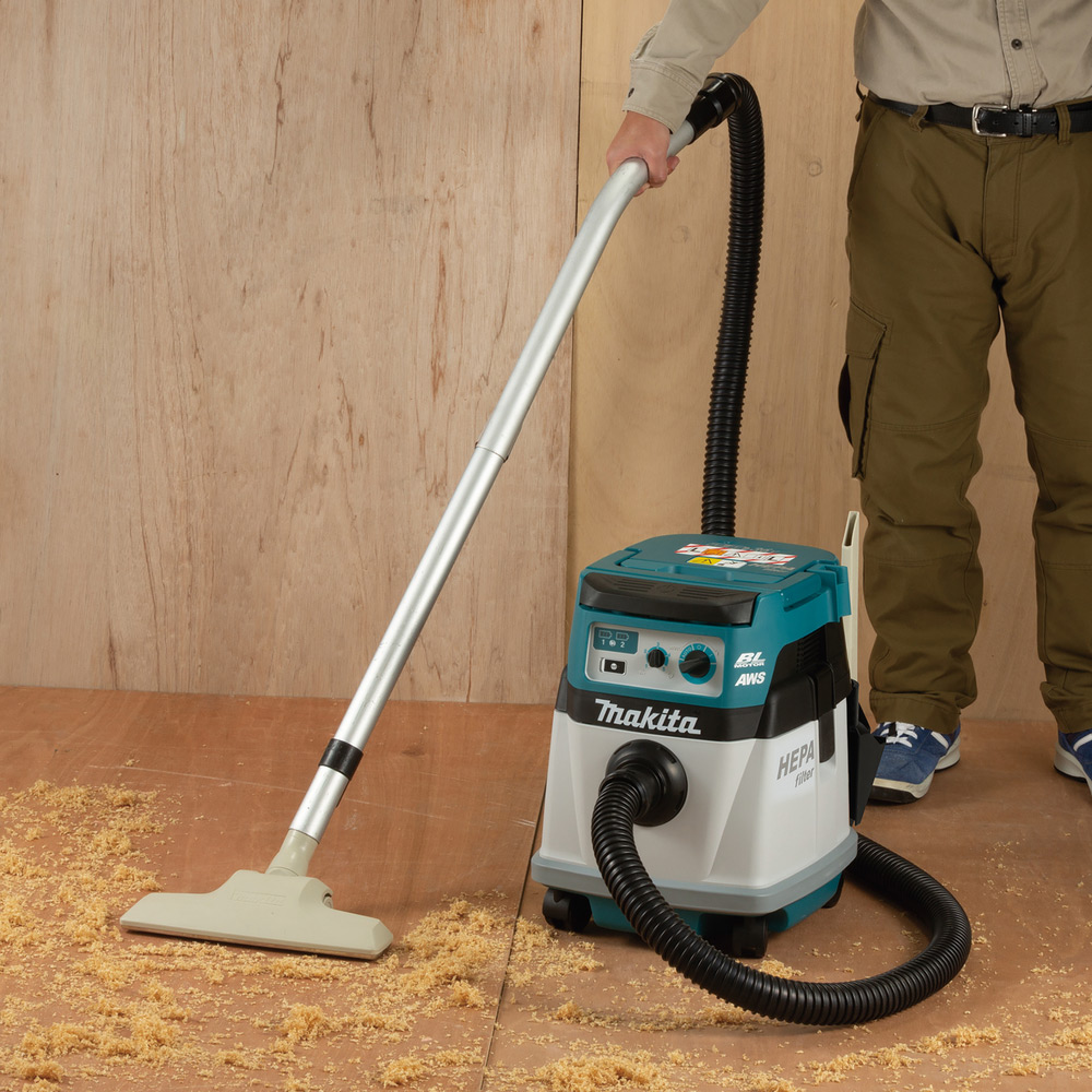 Dammsugare Makita DVC157LZX3 15L utan Batteri och Laddare