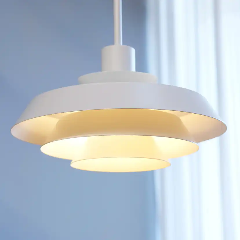 Taklampa Dyberg Larsen Pendel DL30