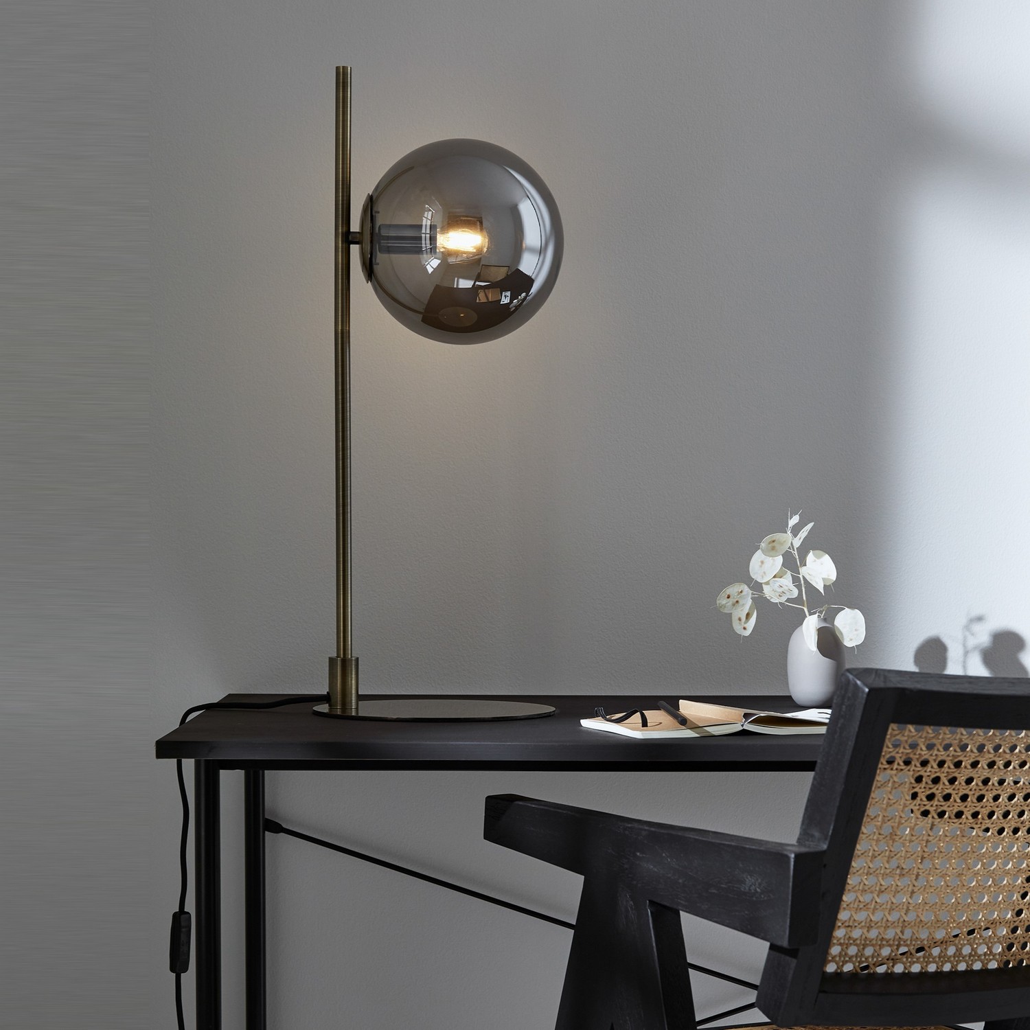 Bordslampa Markslöjd Dione 1L