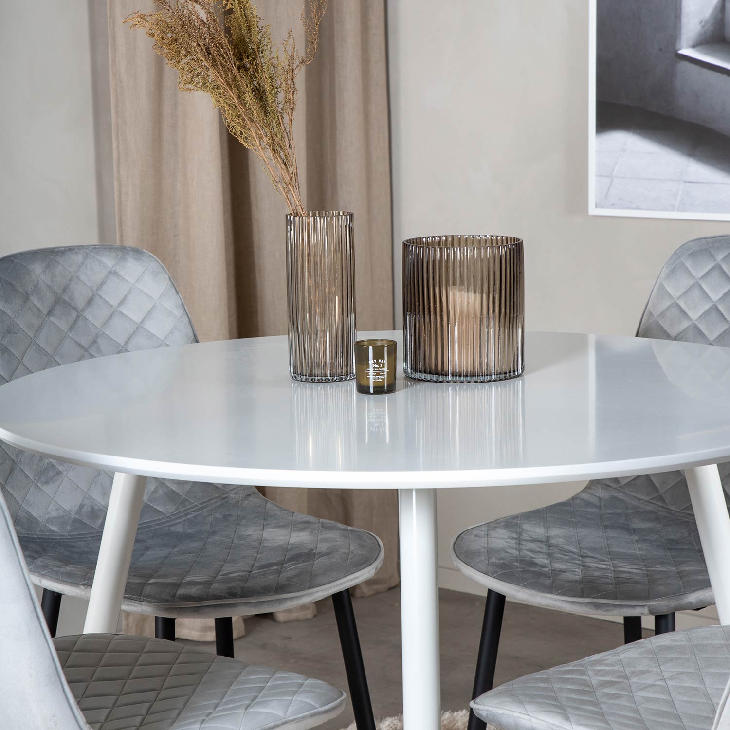 Matgrupp Venture Home Plake med 4 Phoi Stolar Sammet Runt