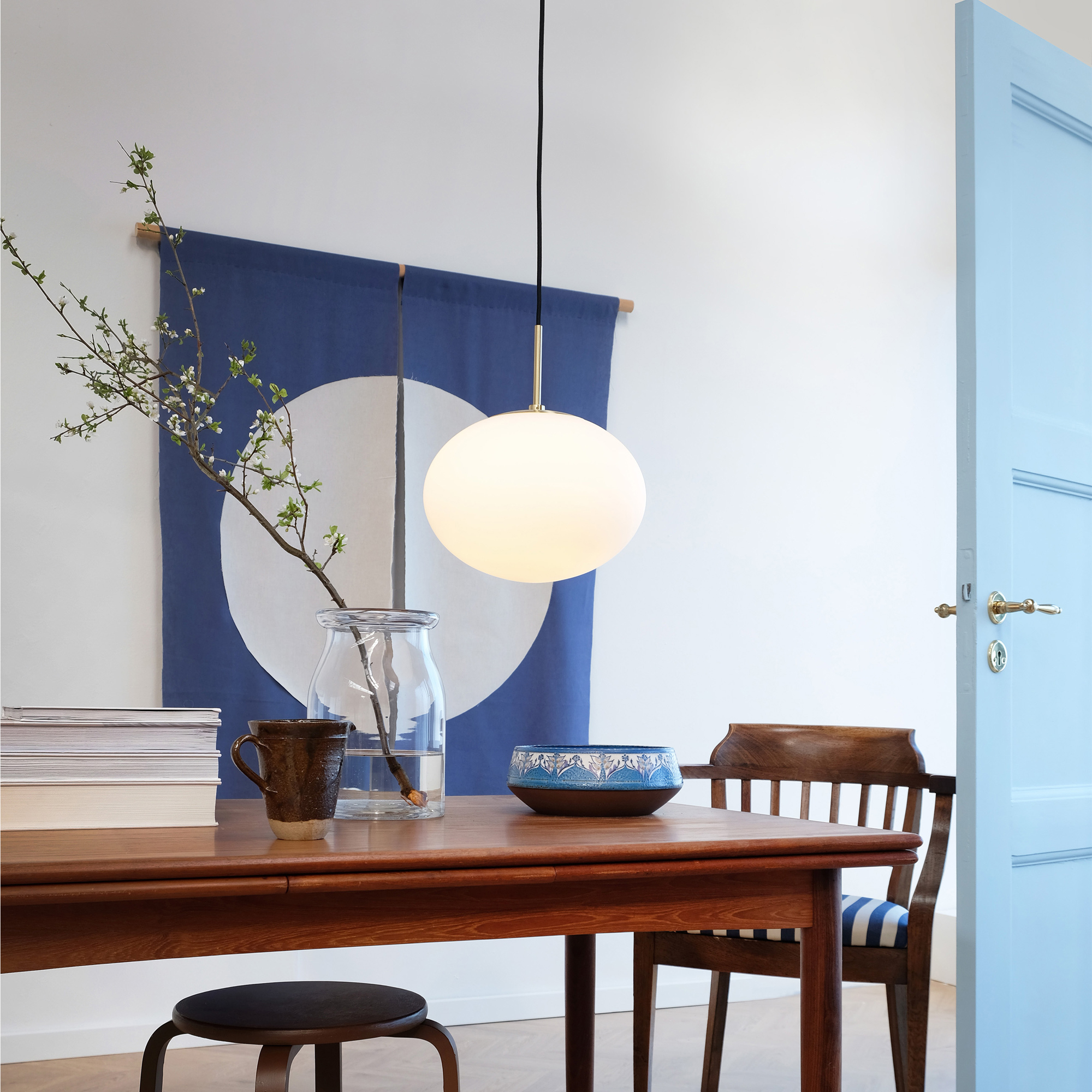 Taklampa Dyberg Larsen Princess Pendel Opal/Mässing