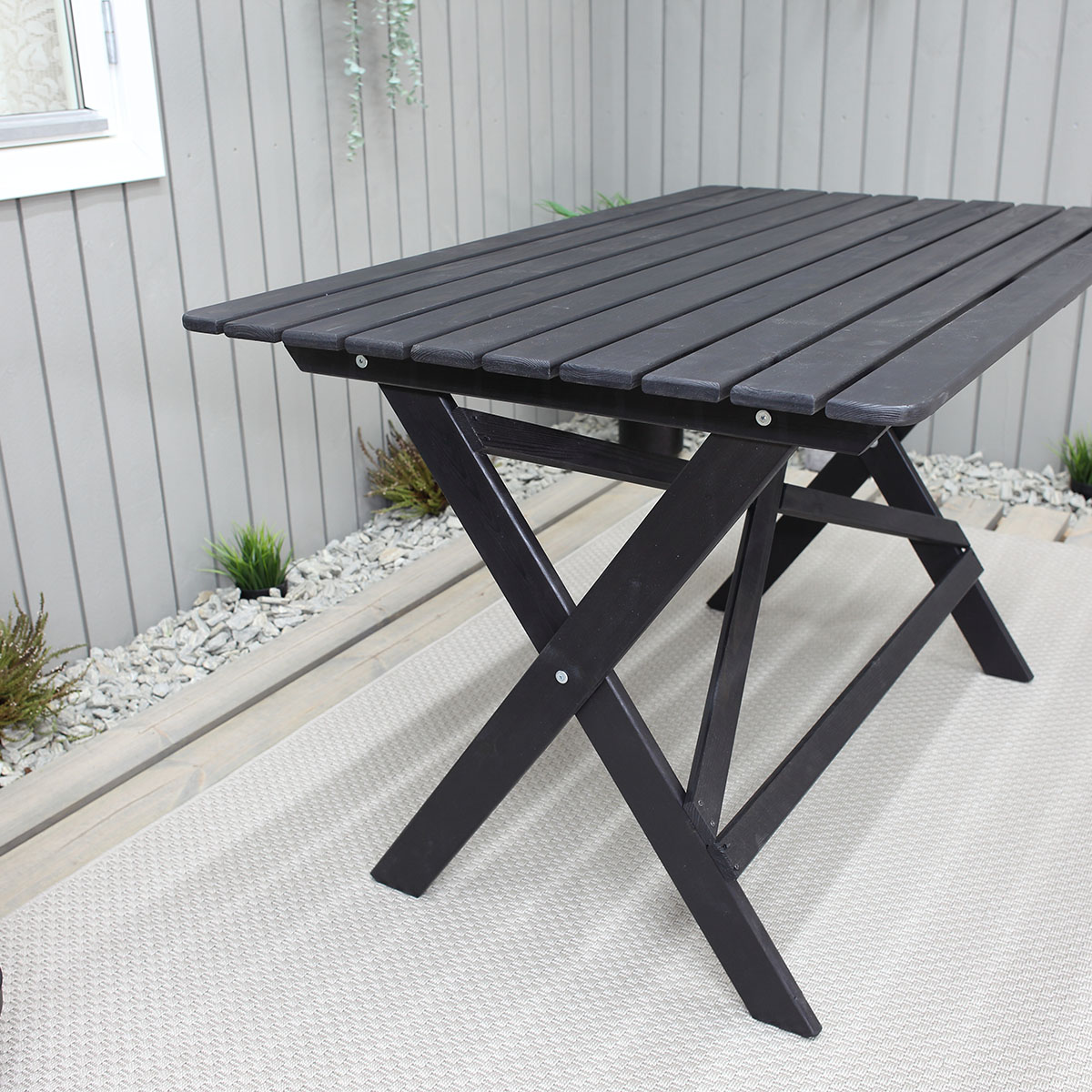 Utebord Baltic Garden Knohult