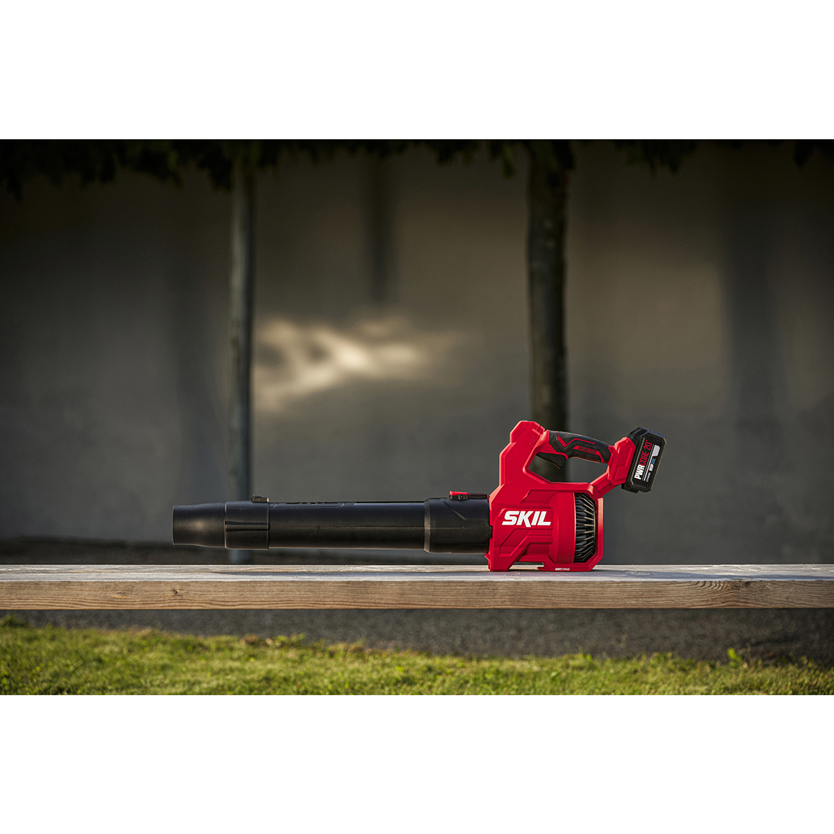 Lövblås SKIL 0331 CA Kolborstfri Batteridriven