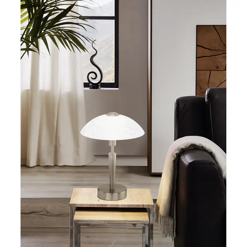 Bordslampa Eglo Solo med touch