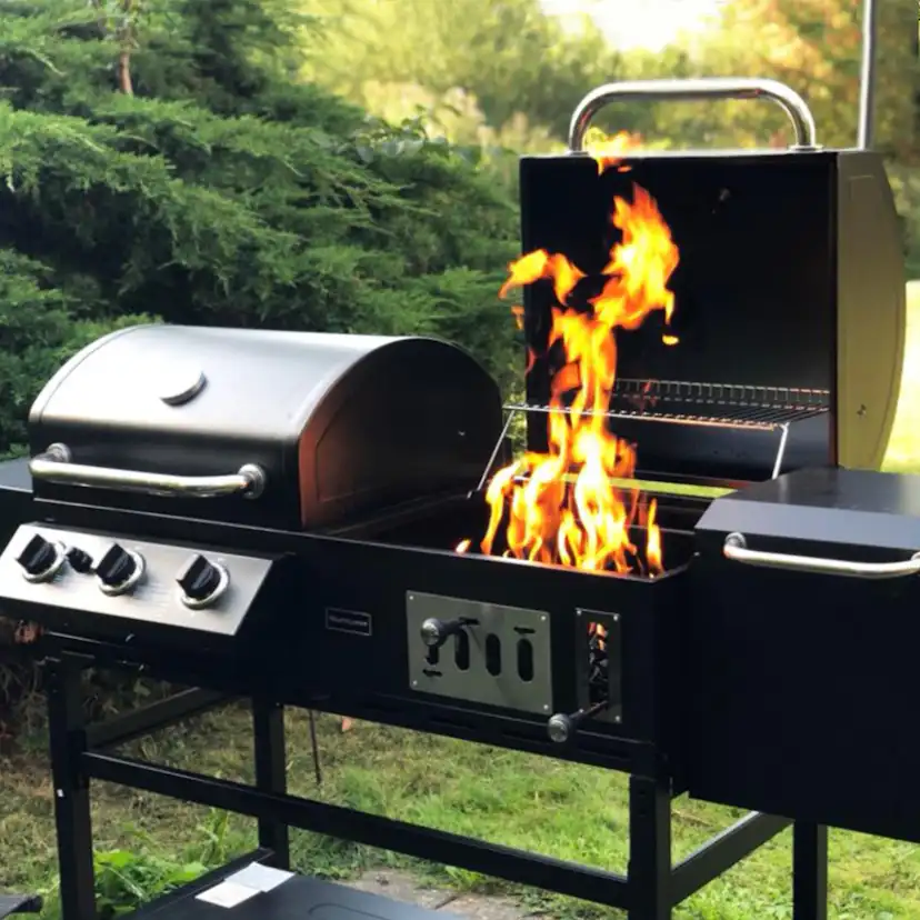 Gasol/Kolgrill Metalcraft Cleveland med Rök