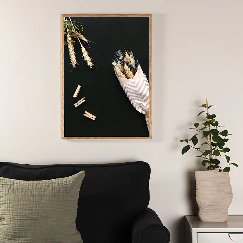 Posters Venture Home Flowers On Table Svart/beige