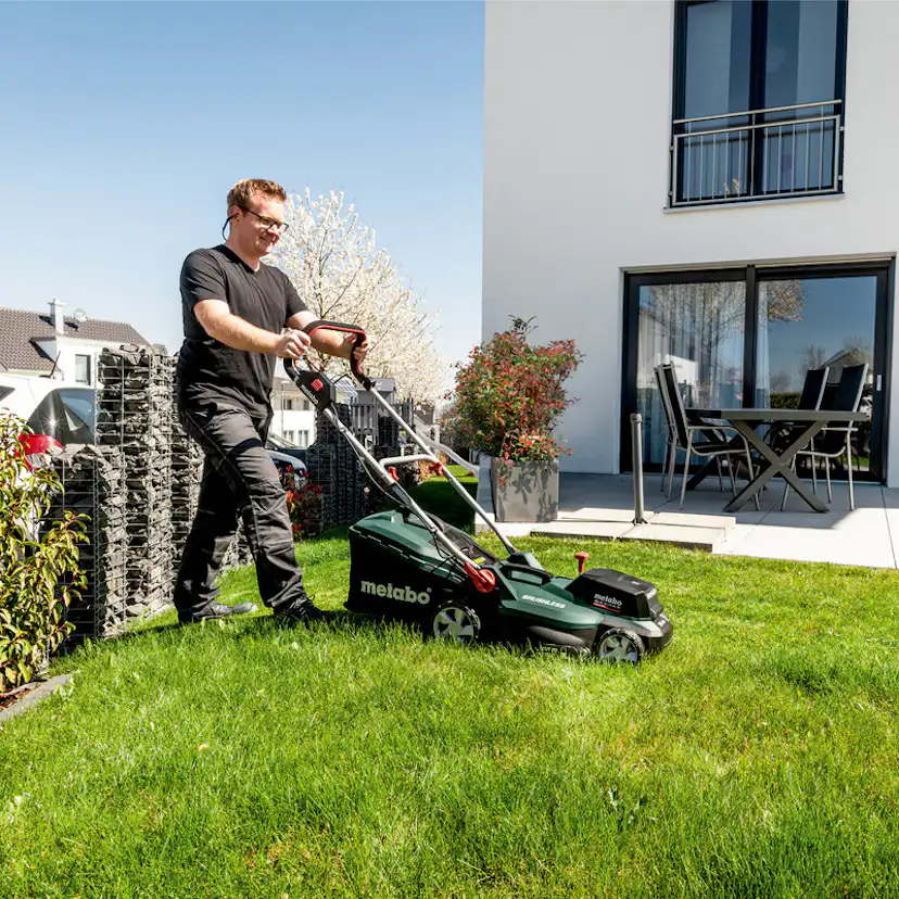 Gräsklippare Metabo Rm 36-18 LTX BL 36 18V Solo utan Batteri och Laddare