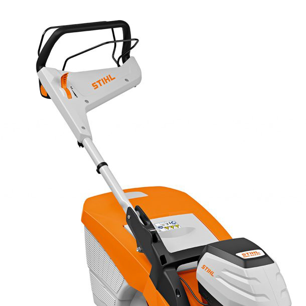 Gräsklippare STIHL RMA 448.2 PV med Batteri & Laddare