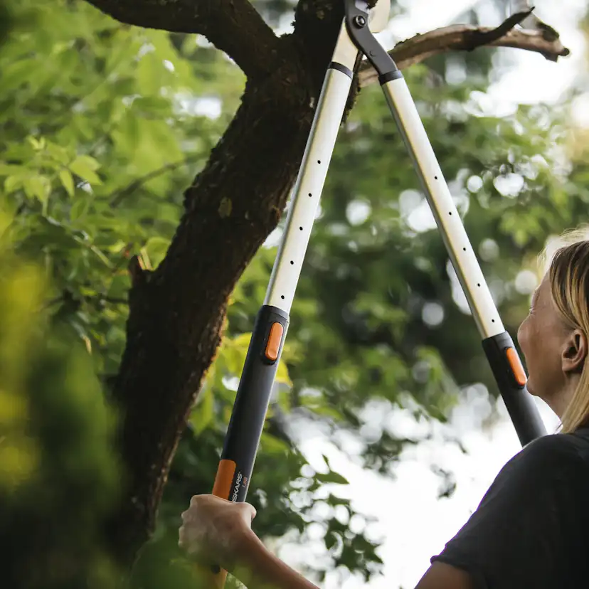 Grensax Fiskars SmartFit Teleskopisk L86