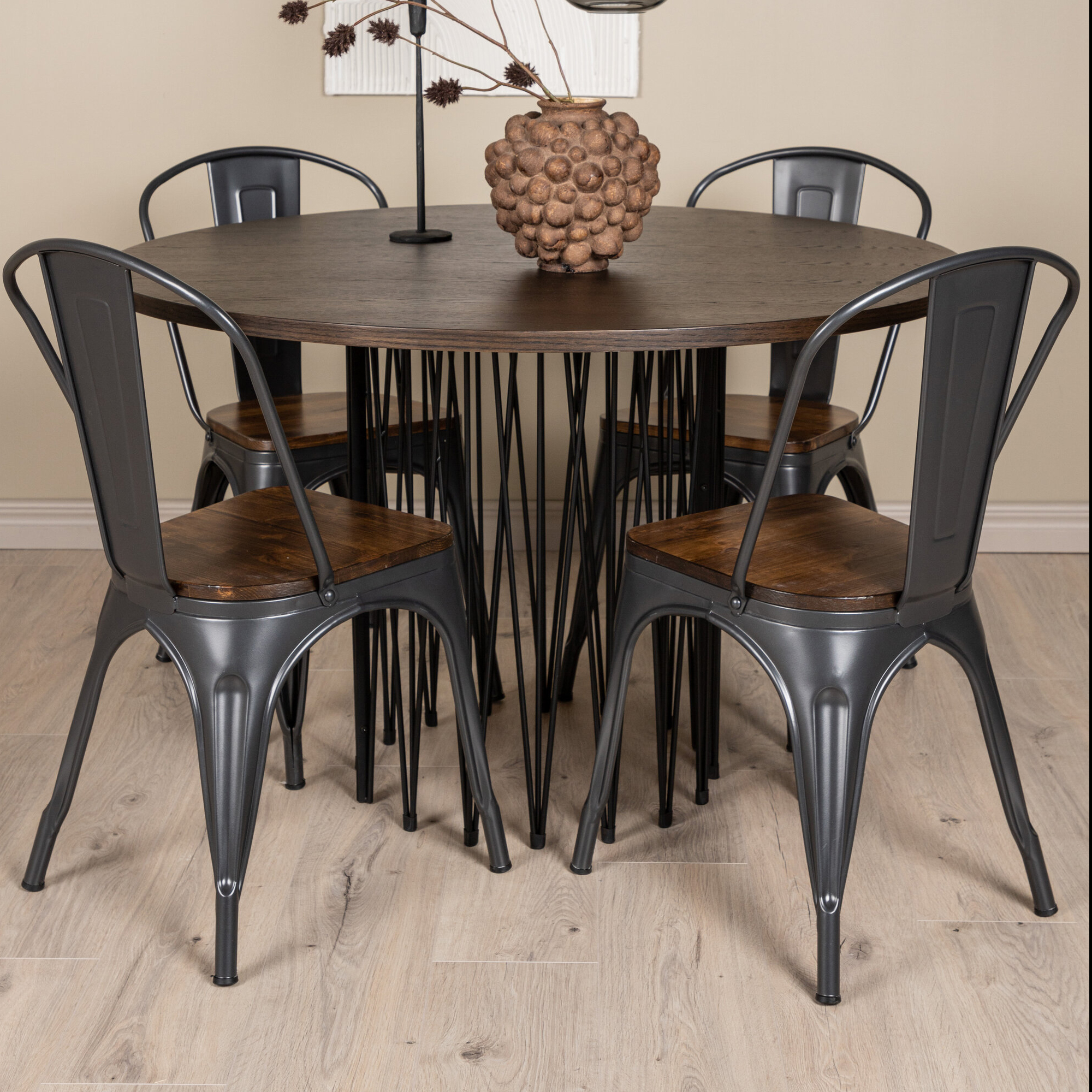 Matgrupp Venture Home Stone Rund med 4 Tempe Stolar