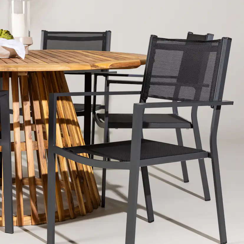 Tucumán Dining Table - Acacia ø120 +Copacabana Stacking Chai Trädgårdsgrupp Venture Home Tucumán med 6 Copacabana Stolar