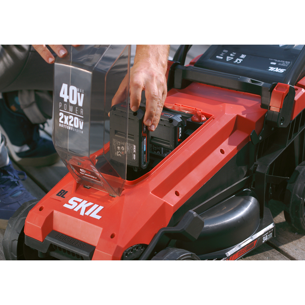 Gräsklippare SKIL 0130 BA Kolborstfri Batteridriven