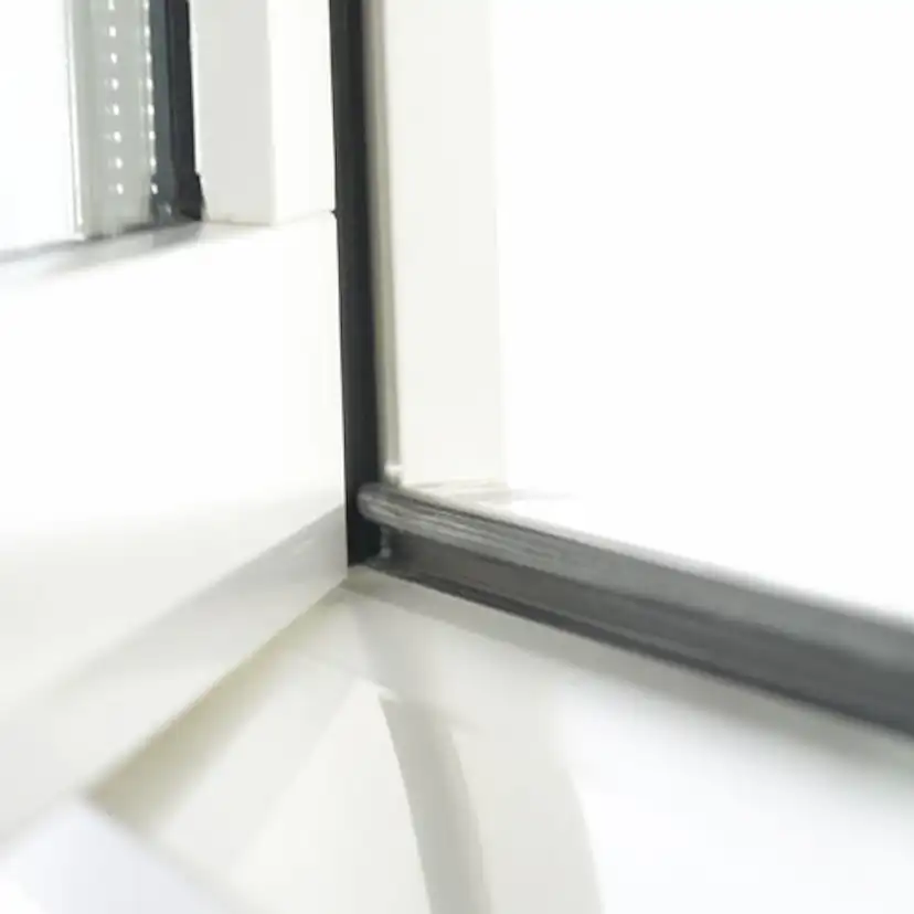 Sidohängt Fönster Outline 3-Glas Aluminium