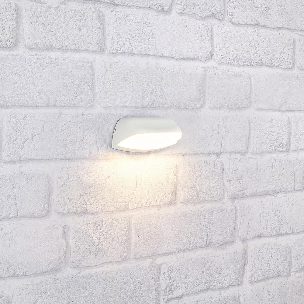 Vägglampa Markslöjd Cape