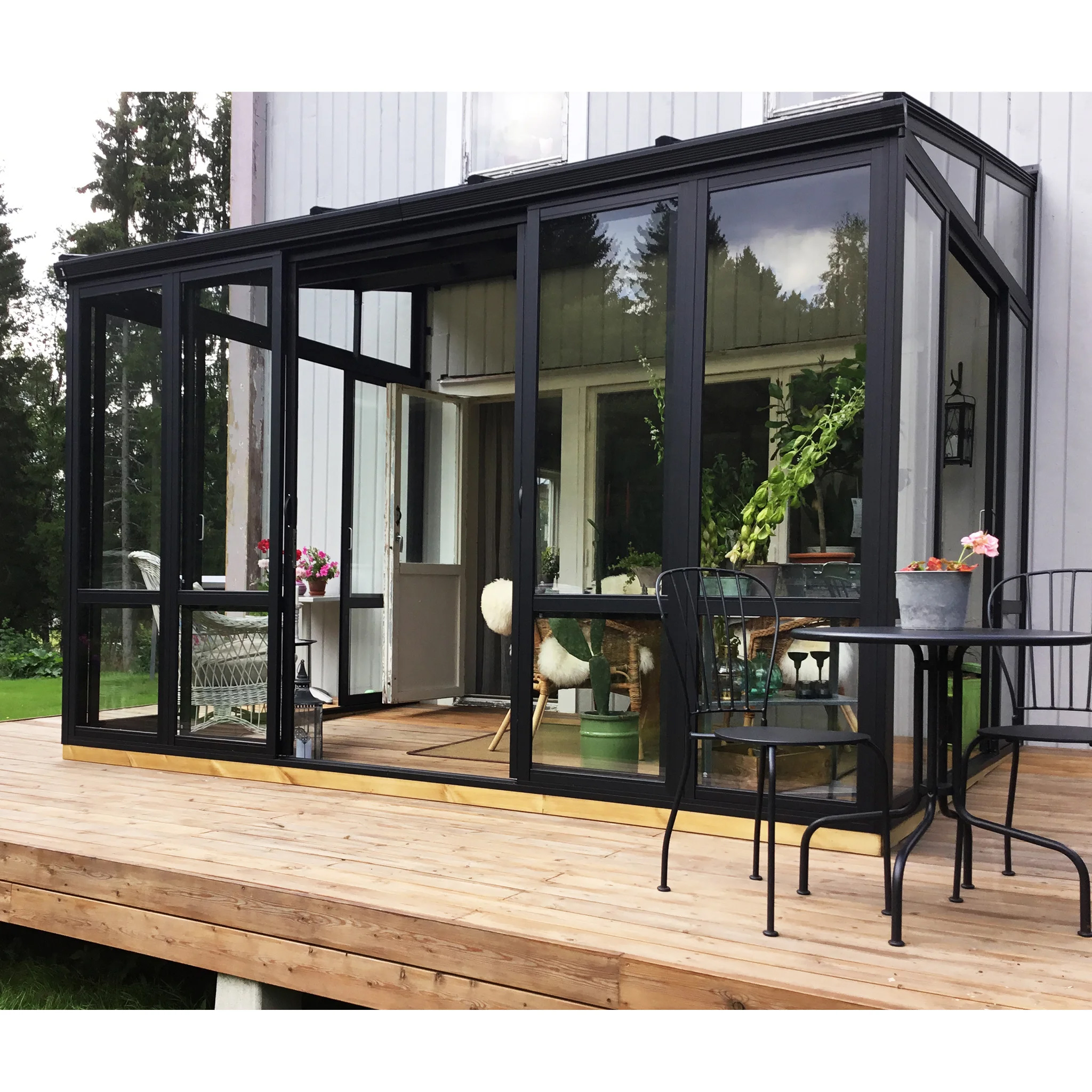 Uterum Metalcraft 10,7m² Säkerhetsglas Svart