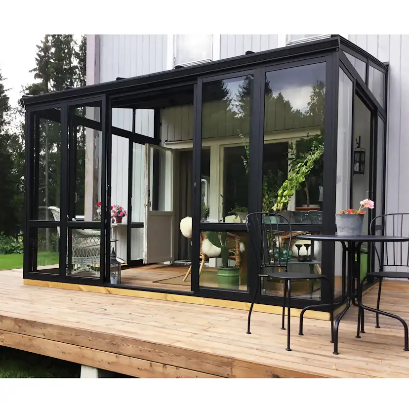 Uterum Metalcraft 10,7m² Säkerhetsglas Svart