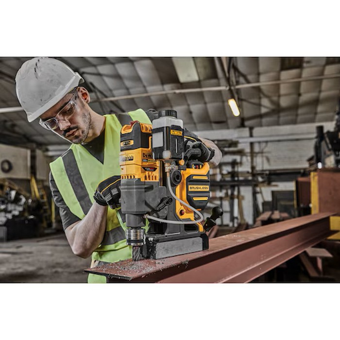 Magnetborrmaskin DeWalt DCD1623X2G 18V XR Fva 2x9 Ah