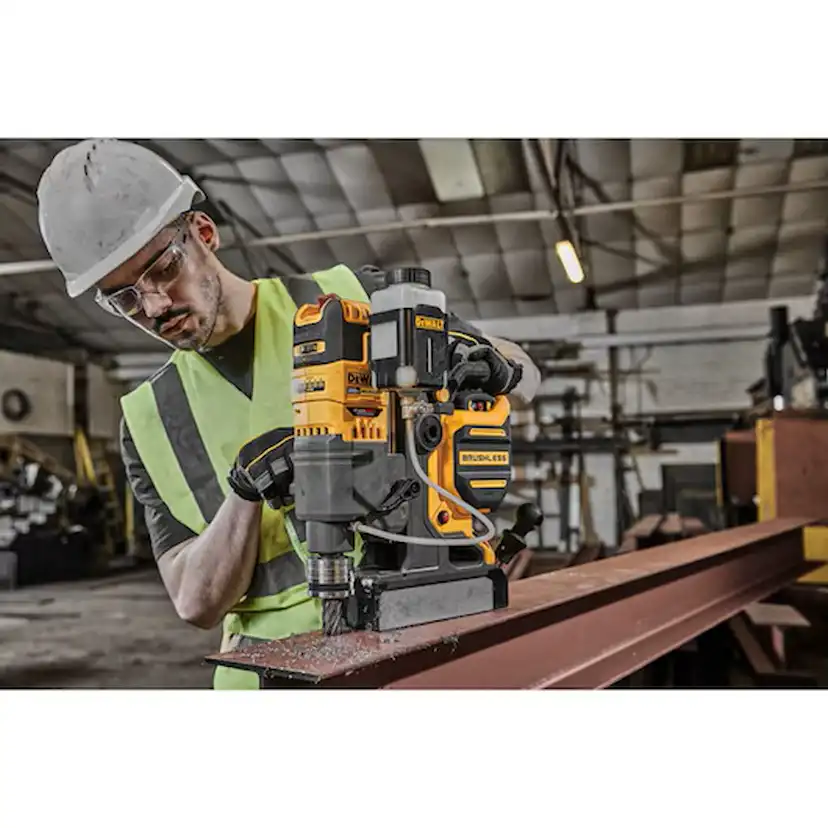 Magnetborrmaskin DeWalt DCD1623X2G 18V XR Fva 2x9 Ah