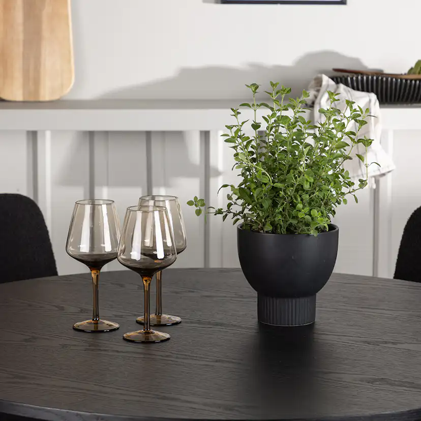 Matgrupp Venture Home Olivia Ø110 cm med 4 st Yesterday stolar