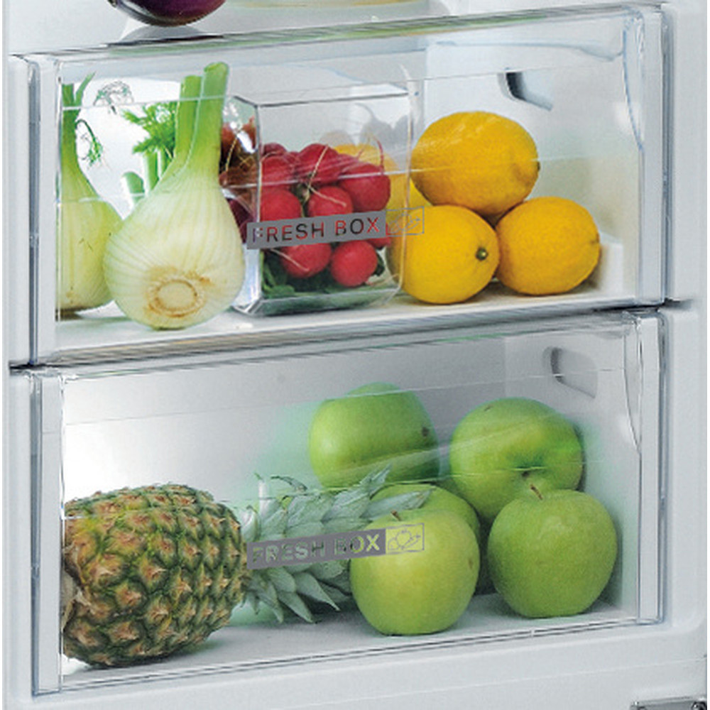 Kylskåp Whirlpool Integrerad ARG 180701