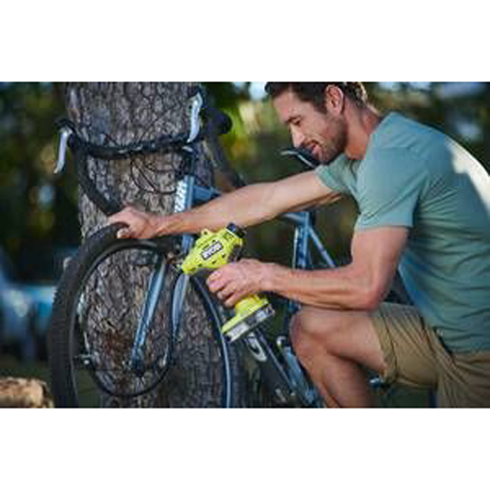 Luftpåfyllare RYOBI ONE+ R18PI-0 18V 0,7 kg (utan batteri & laddare)