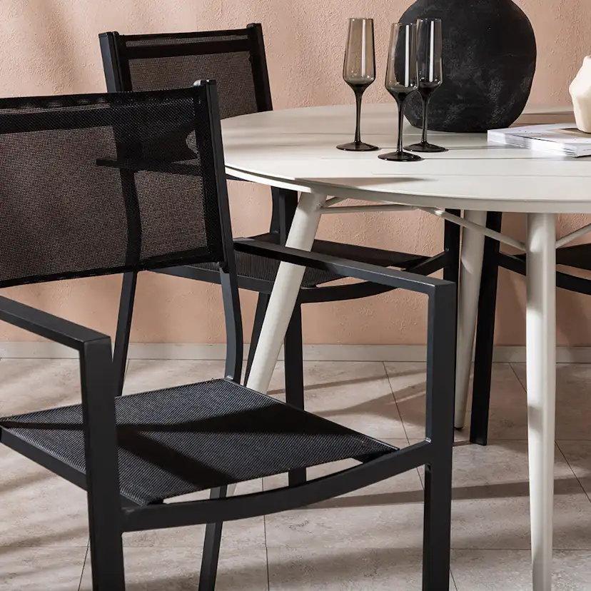 Matgrupp Venture Home Lina Ø120 cm med 4 Copacabana Stolar