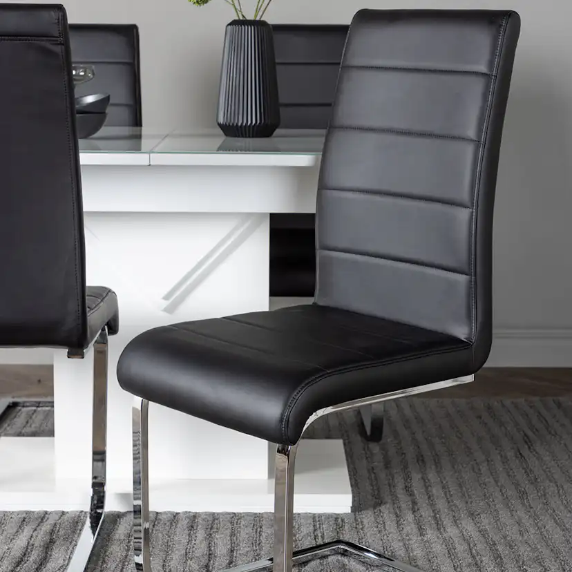 Matgrupp Venture Home Pluto med 4 Tempo Stolar