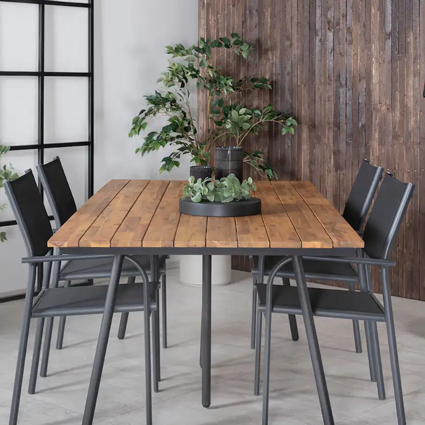 Matgrupp Venture Home Chane med 4 Samba Stapelbara Matstolar