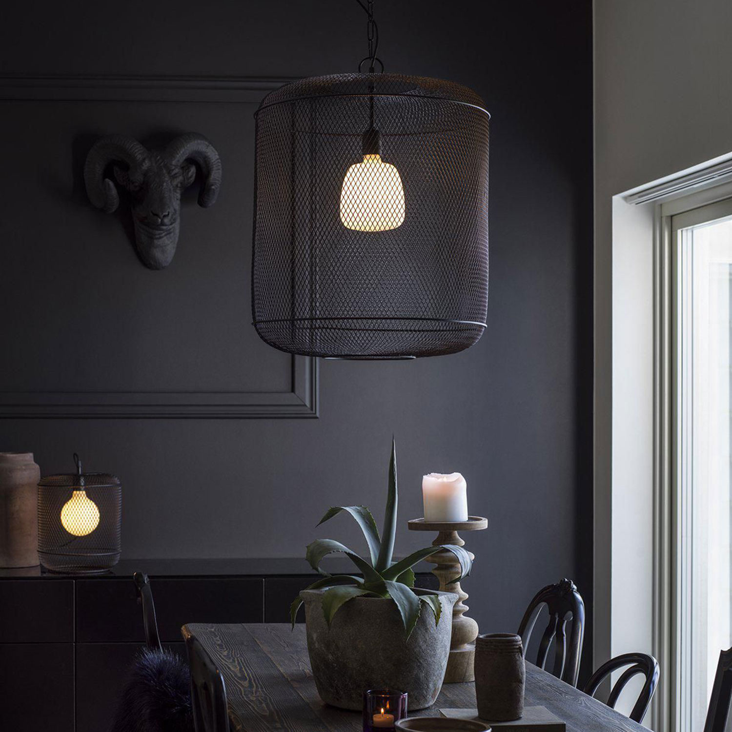 Taklampa PR Home Grid
