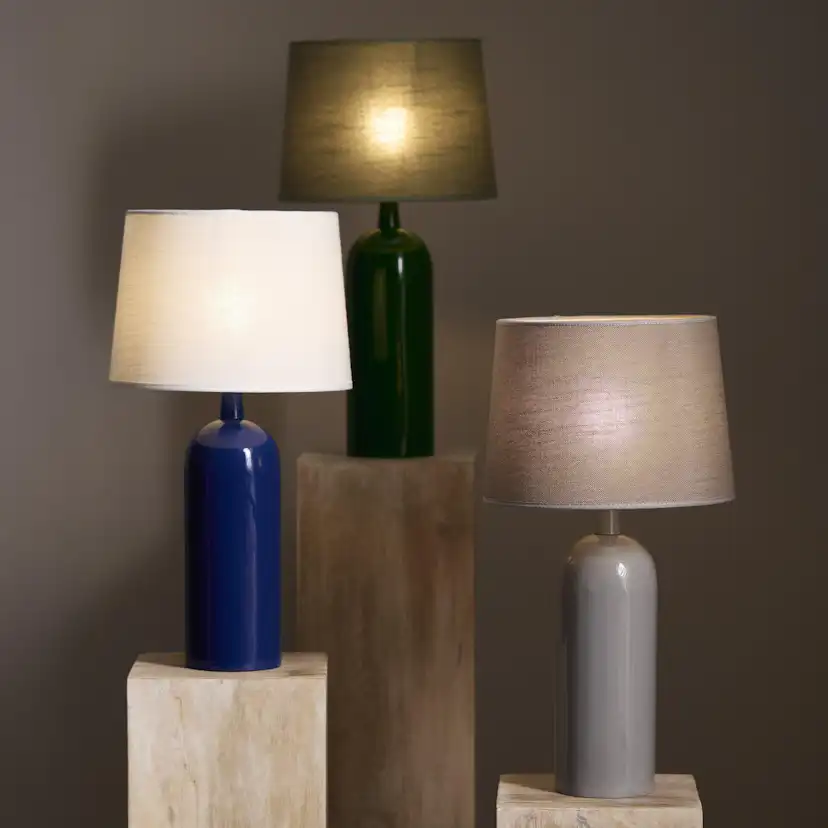 Lampfot PR Home Carter