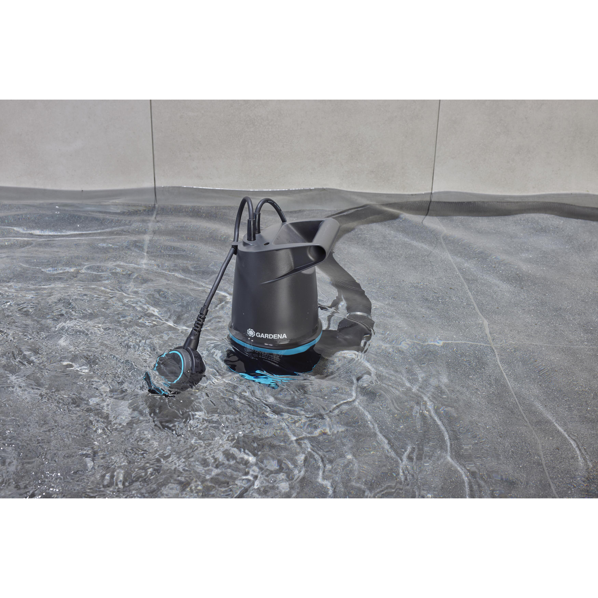 Spillvattenpump Gardena Basic 20000 För Rent & Smutsigt Vatten