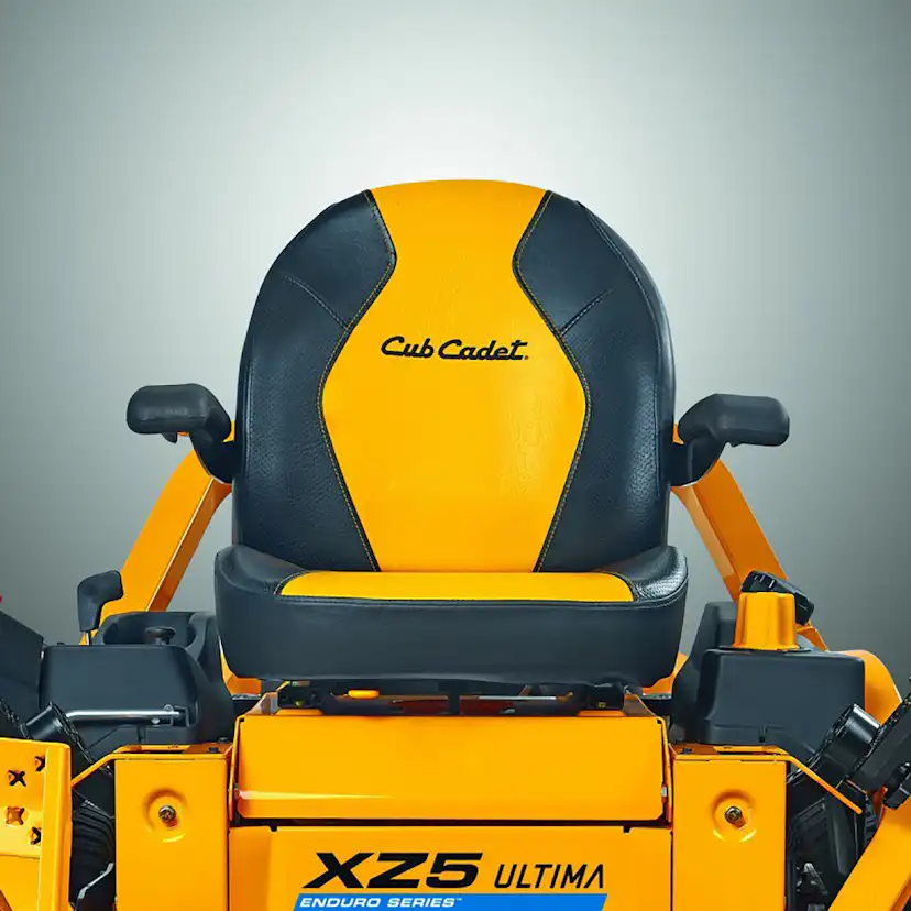 Åkgräsklippare Cub Cadet Zero-Turn Ultima XZ5 L137