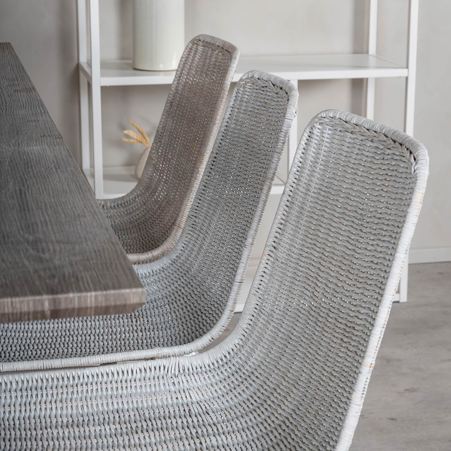 Matgrupp Venture Home Madde med 6 Cornelia Stolar