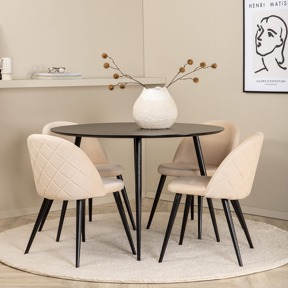 Matgrupp Venture Home Silvia med 4 Valentina Stitcthes Stolar Sammet