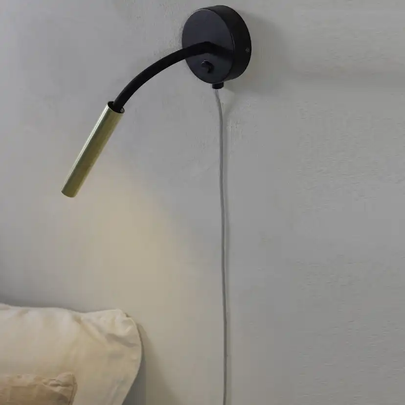Vägglampa Markslöjd Jolie 1L