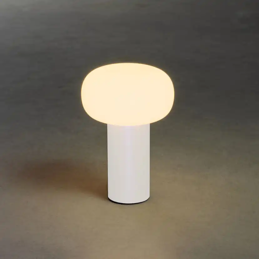 Bordslampa Gnosjö Konstsmide Antibes USB