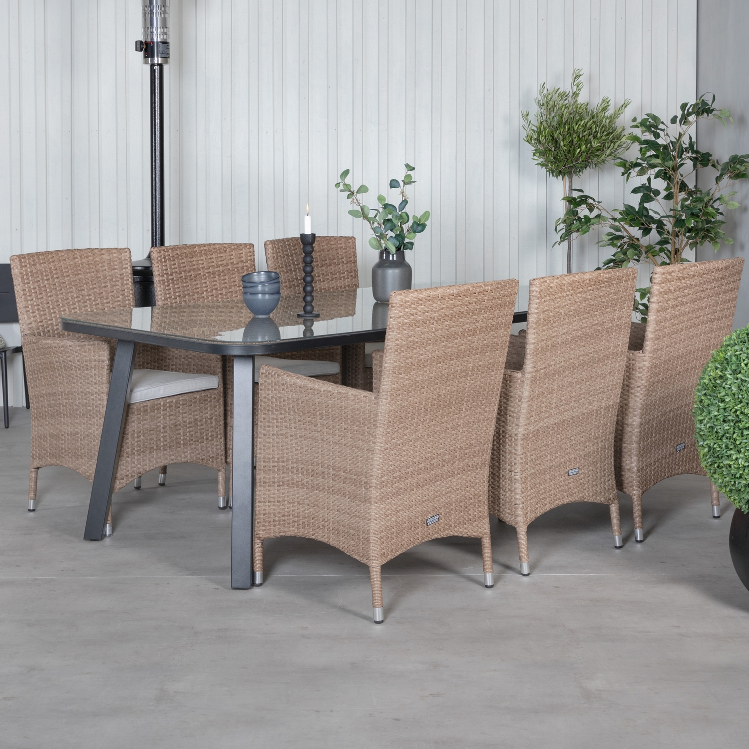 Matgrupp Venture Home Peoria med 6 Milwa Matstolar