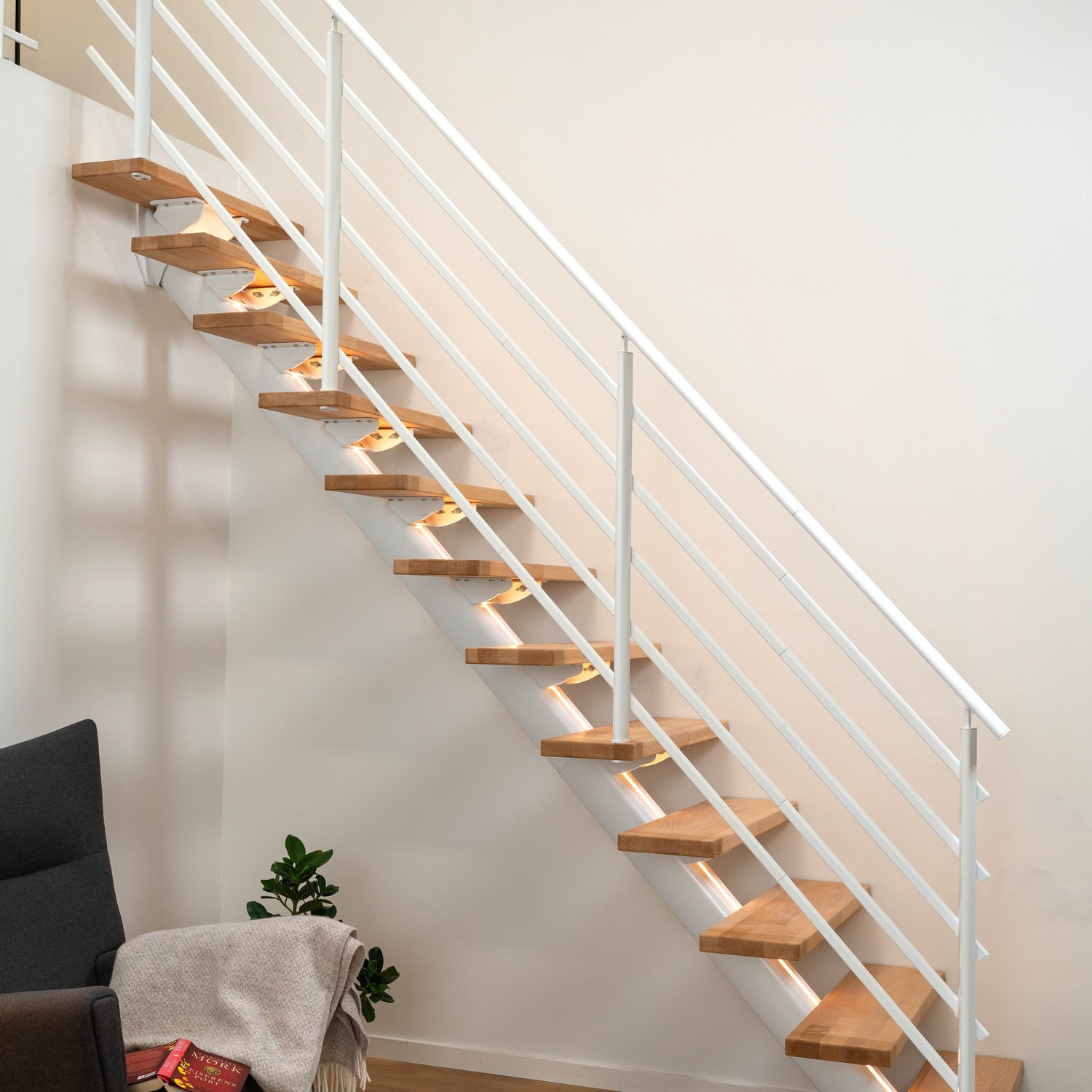 SYDNEY bok oljad rak vit PURE 12S 75W Vit, Bredd: 750 mm, Max Takhöjd: 2920 mm
