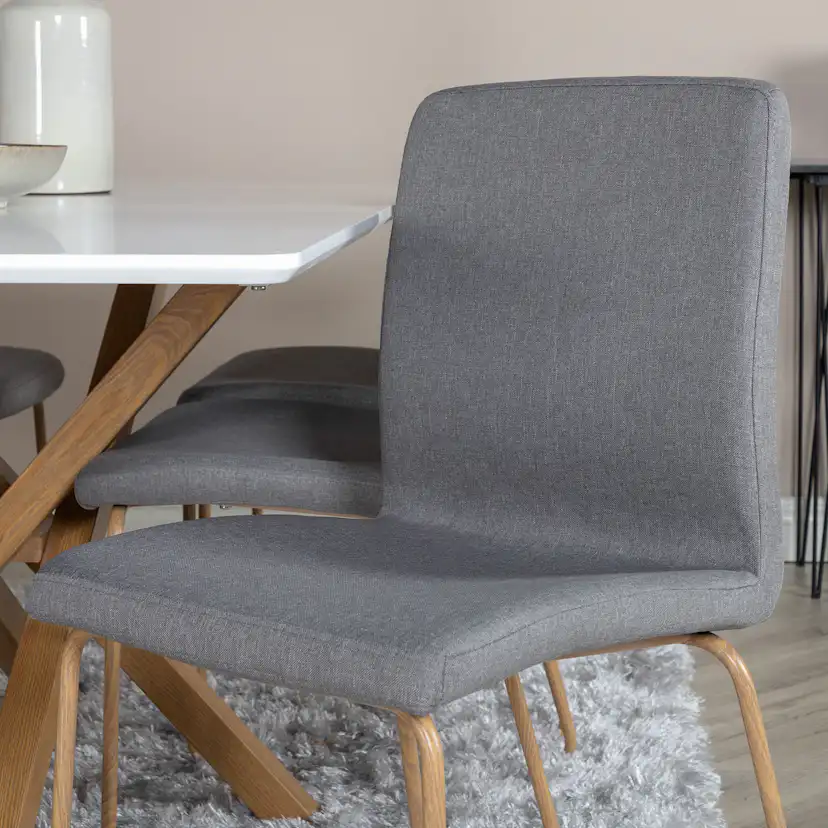 Matgrupp Venture Home Piazza med 6 Mace stolar